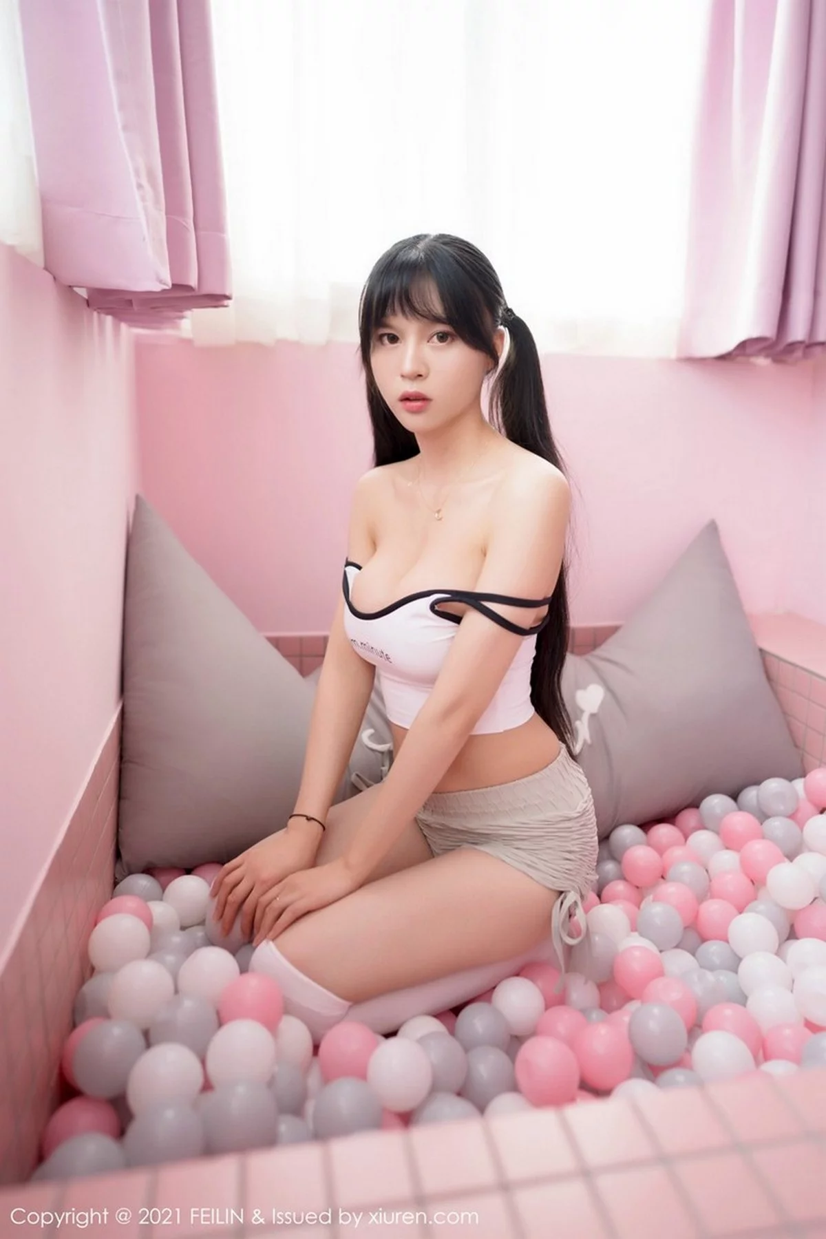 Xrmnw.Vip_桃香子_写真