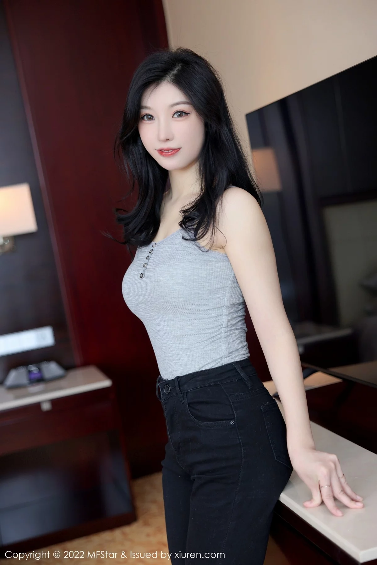Xrmnw.Vip_人间荒糖_写真